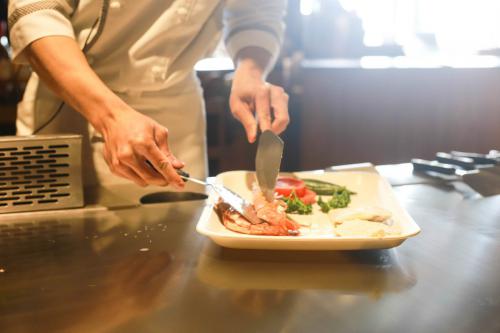 A torma és a libamáj harmóniája: ínycsiklandó receptek és tálalási tippek
